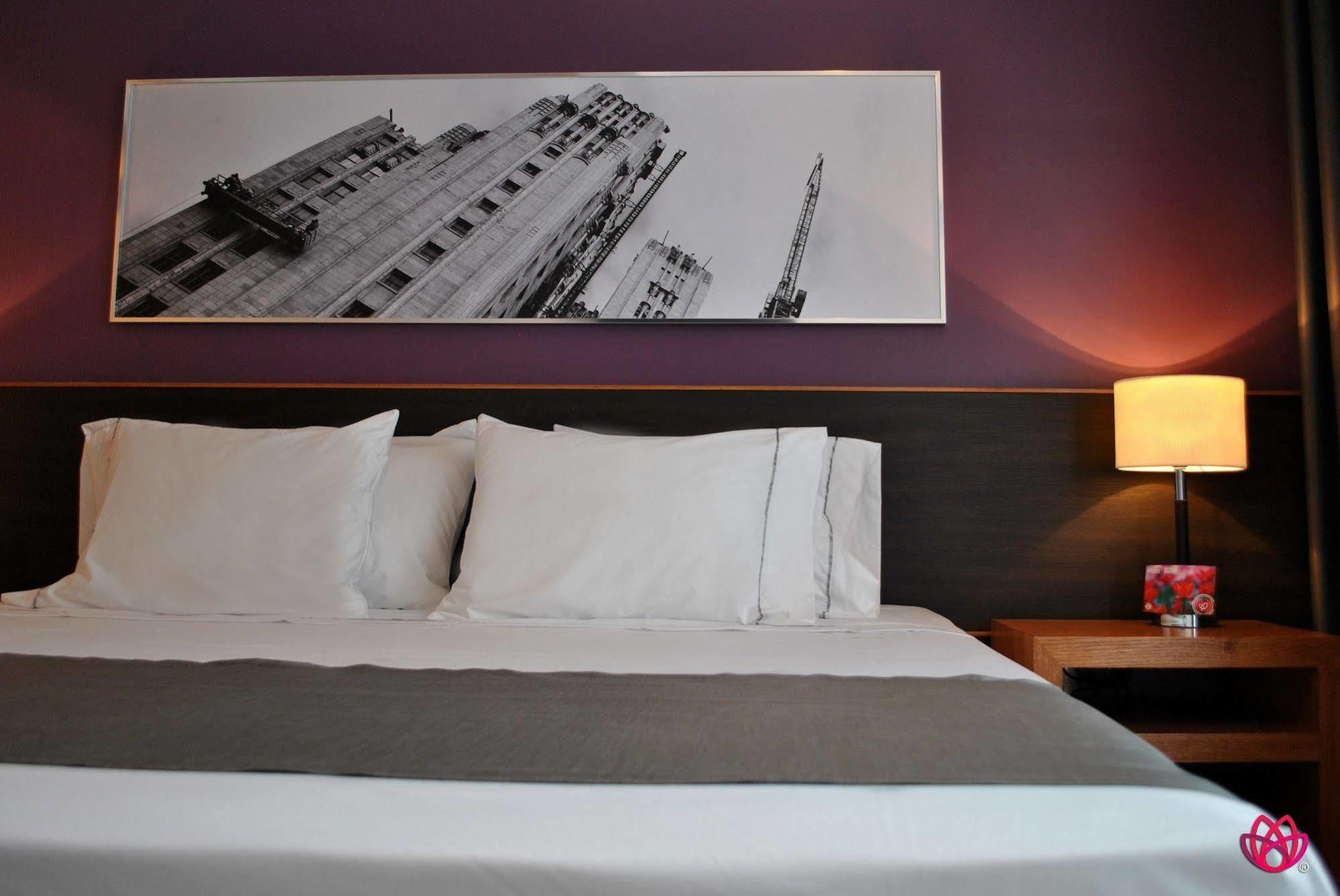 Hotel Y Tu Expo Гвадалахара Экстерьер фото